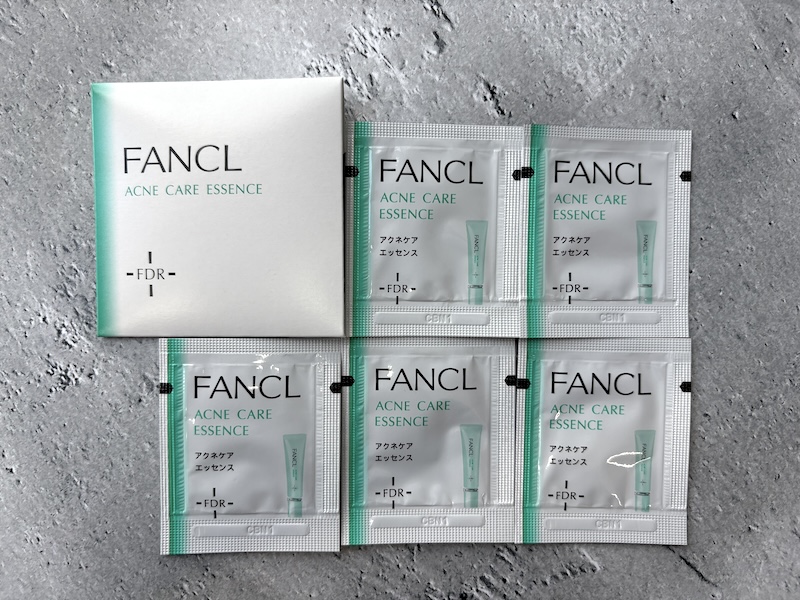 ファンケル「アクネケア エッセンス」の商品画像。